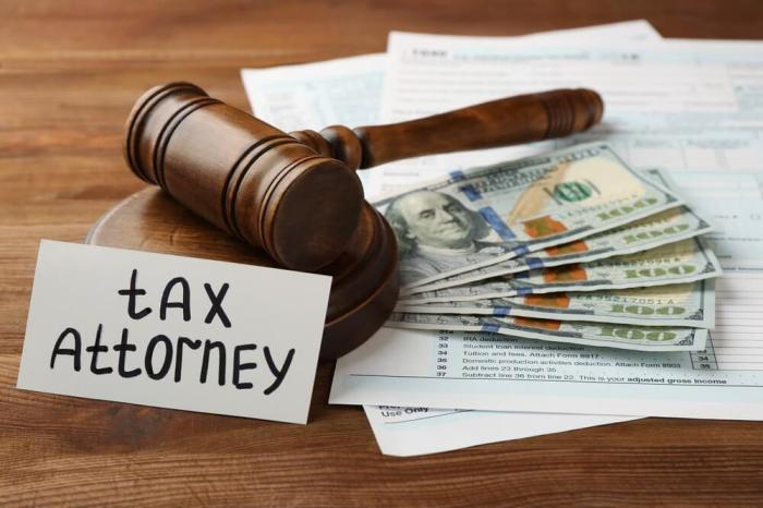 Best tax attorney